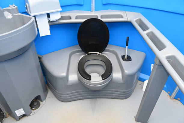 Best Portable bathroom rental  in North Manchester, IN